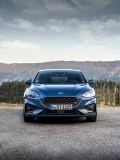 FORD_2019_FOCUS_ST_Performance_Blue_05
