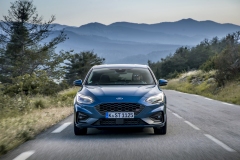 FORD_2019_FOCUS_ST_Performance_Blue_14