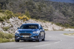 FORD_2019_FOCUS_ST_Performance_Blue_30