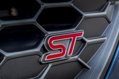 FORD_2019_FOCUS_ST_Performance_Blue_79