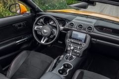 Ford_Mustang_CS_interior-6