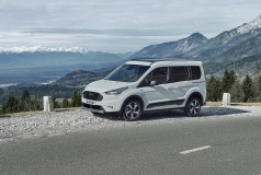 FORD_2020_TOURNEO_CONNECT_ACTIVE_FRONT_7-8