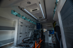 Ford-Transit_ambulans_42